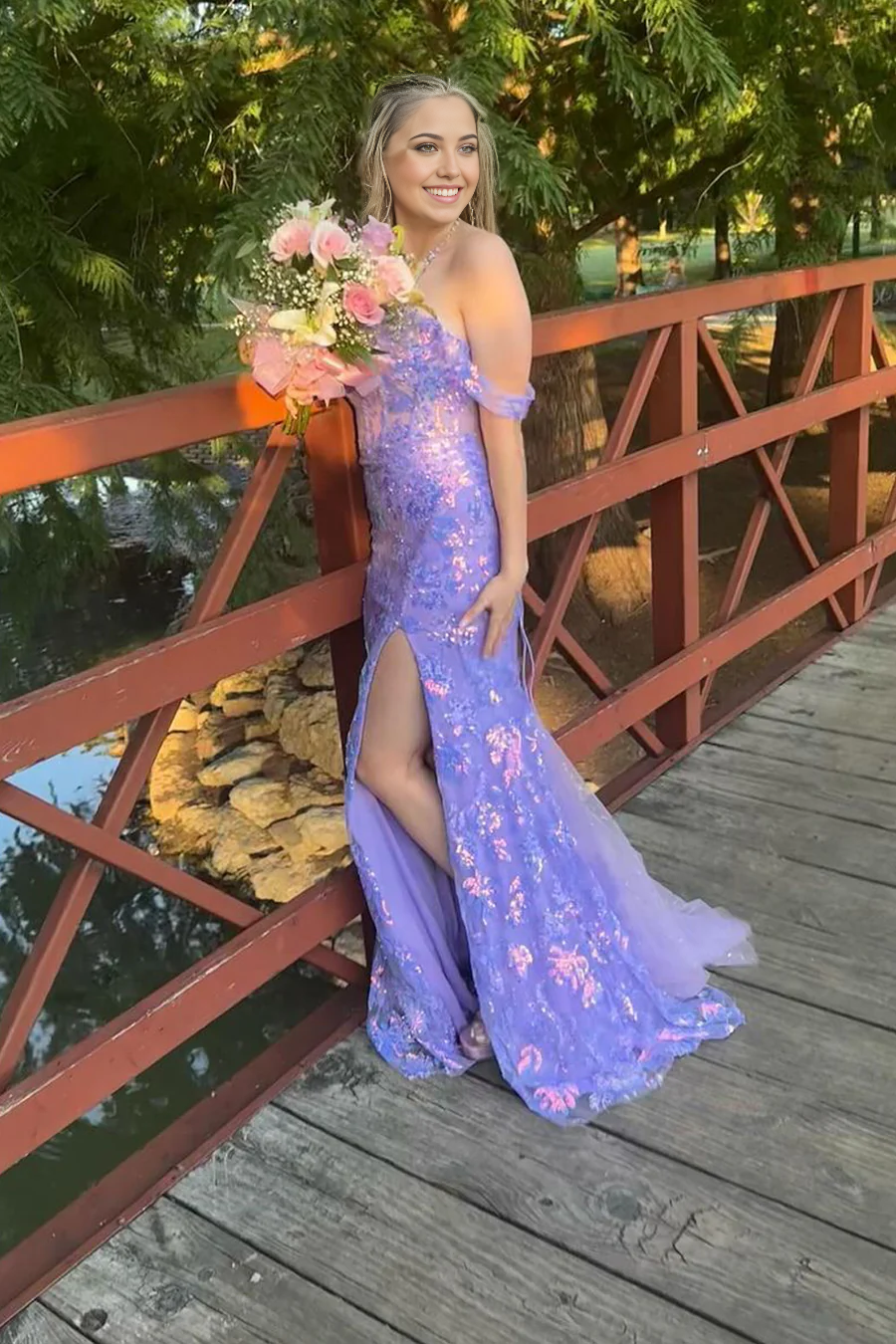 Mermaid Sweetheart Lavender Sequins Lace Prom Dresses with Slit